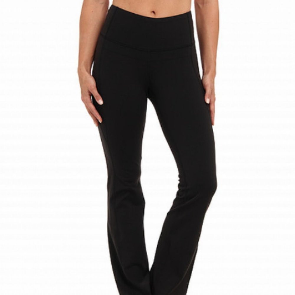 NWT! NEW! SHAPE Activewear S Seam Bootcut Pants Black Yoga Pants Size Medium